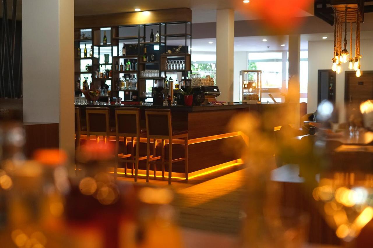 Diwotel By Trip Inn Frankfurt Airport Драйайх Екстериор снимка